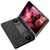 GPD WIN Mini pohled z druhé strany, hraní hry.