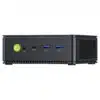 L'immagine raffigura il Mini PC GMKTEC NUBOX M5, un dispositivo di calcolo compatto progettato per versatilità ed efficienza. Con una finitura nera opaca elegante, emana un'estetica moderna. Il suo fattore di forma compatto lo rende adatto a varie esigenze di calcolo. Il logo GMKTEC è discretamente visualizzato sul dispositivo, mantenendo un design minimalista.