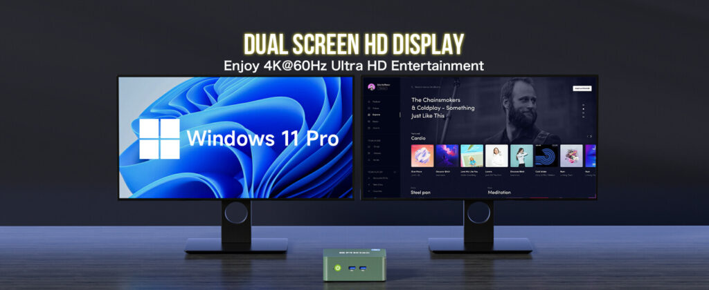 GMKtec mini-PC koblet til to HD-skjermer, noe som viser at den kan støtte flere skjermer samtidig. Oppsettet inkluderer en elegant, kompakt, svart mini-PC-enhet med HDMI-porter som brukes til å koble til to HD-skjermer som viser levende og skarpe bilder