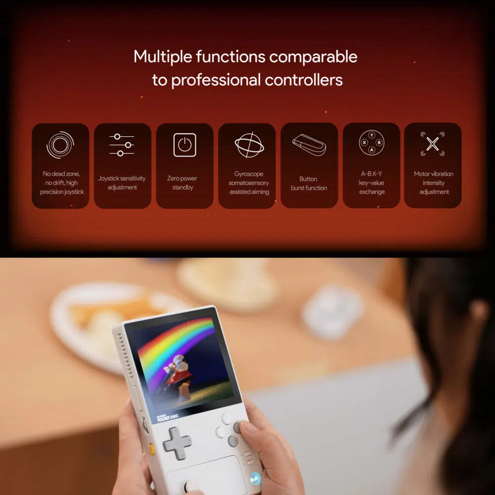 Infographie présentant les multiples fonctions de l'AYANEO Pocket DMG comparables à celles des contrôleurs professionnels. Les caractéristiques comprennent un joystick de haute précision, une sensibilité réglable, une mise en veille sans consommation d'énergie, une visée assistée par gyroscope, une fonction de rafale de boutons, un échange de valeurs clés A-B-X-Y et une intensité de vibration du moteur réglable. Ci-dessous, une main tient l'appareil blanc, affichant un écran de jeu coloré.