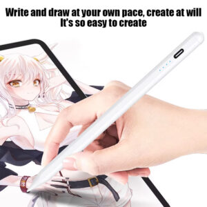 Mano che tiene una penna stilo capacitiva bianca, disegnando un personaggio in stile anime su uno schermo tablet, accompagnata dal testo: 'Scrivi e disegna al tuo ritmo, crea a piacimento. È così facile creare'.