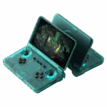 En transparent isblå Retroid Pocket Flip 2 handhållen spelkonsol som visar interna kretsar, ventiler för aktiv kylning och livfulla analoga kontroller med LED-bakgrundsbelysning.